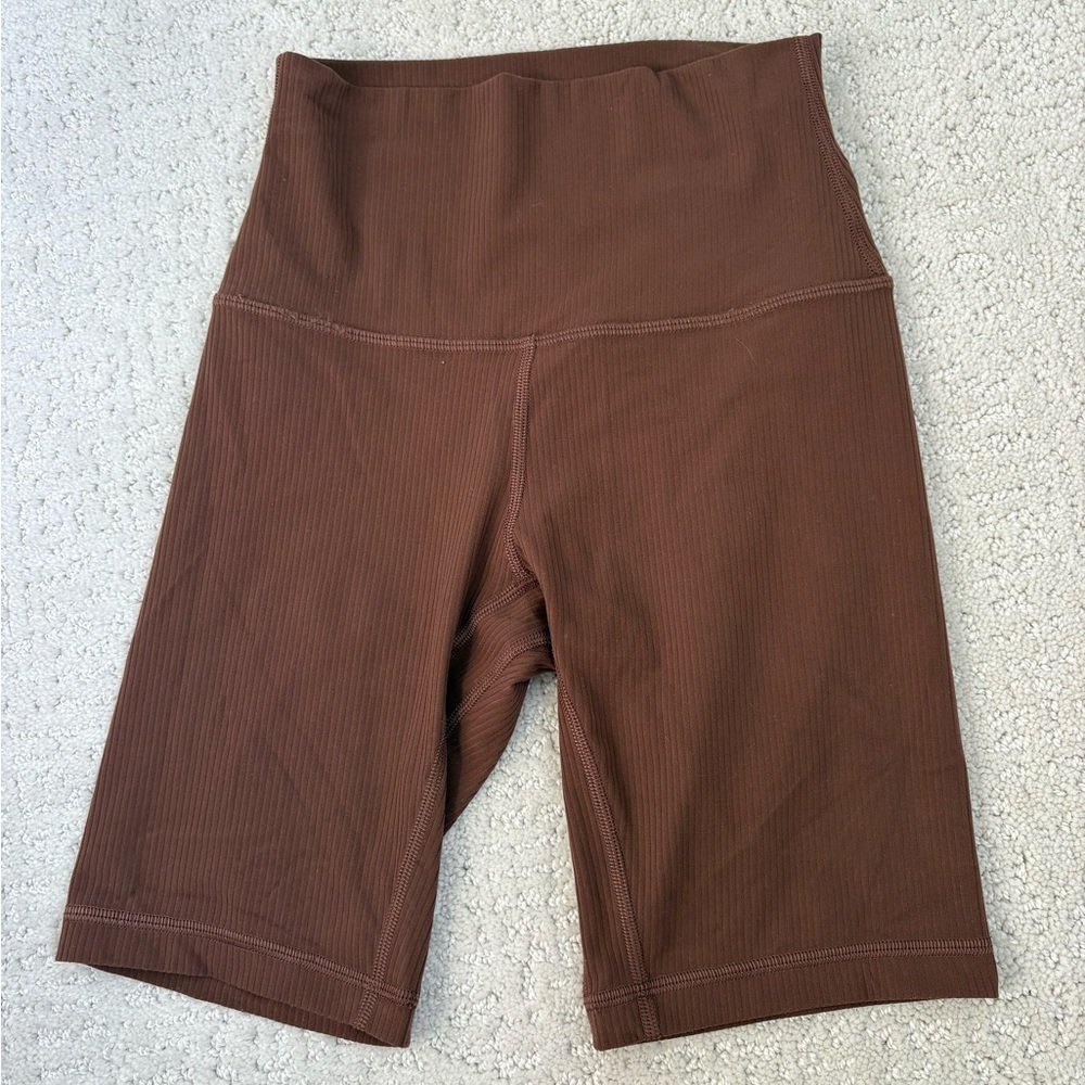 Lululemon bike shorts